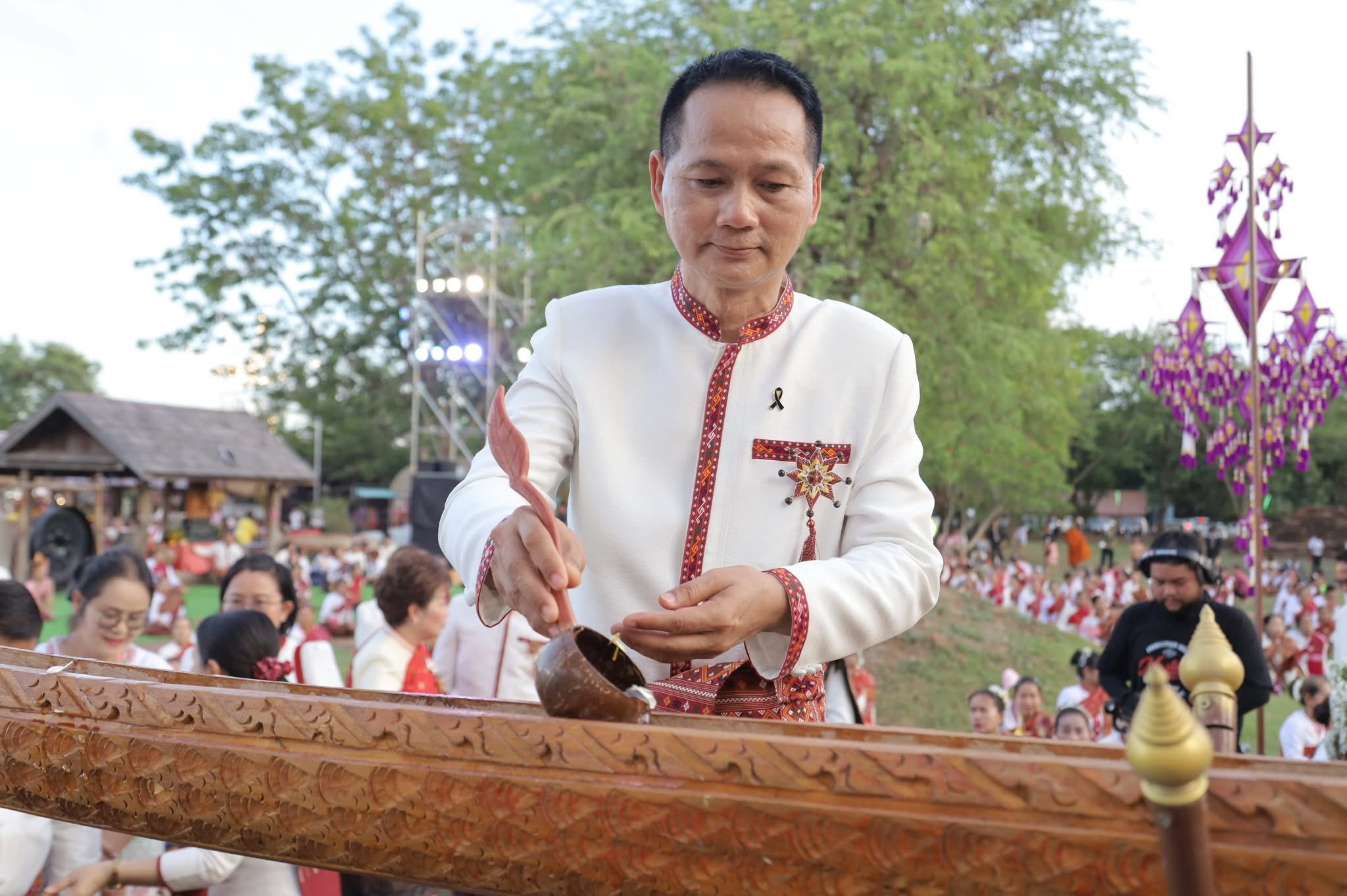 title - ส.ป.ก.กาฬสินธุ์ ร่วมพิธีเปิดงานเทศกาล “วิสาขปุณฺณมีปูชา” จังหวัดกาฬสินธุ์ ประจำปีงบประมาณ พ.ศ.2569